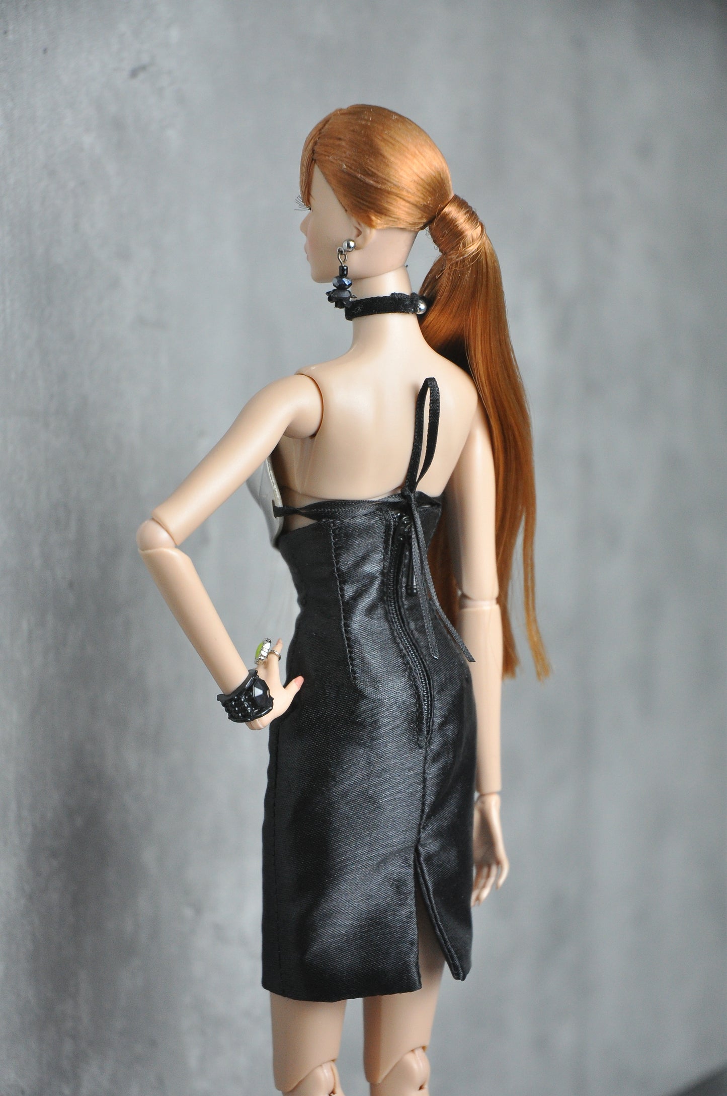 Alternative color:  SCULPTURAL - 3D Printing bra top and high-waisted skirt