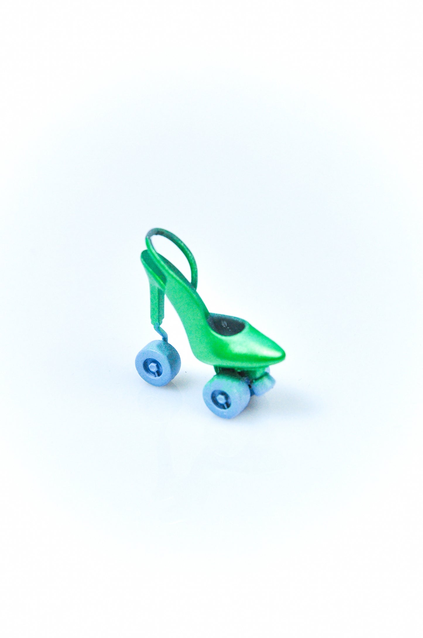 1/6 Doll shoes Fashion Royalty NU FACE Roller Skate Shoes for