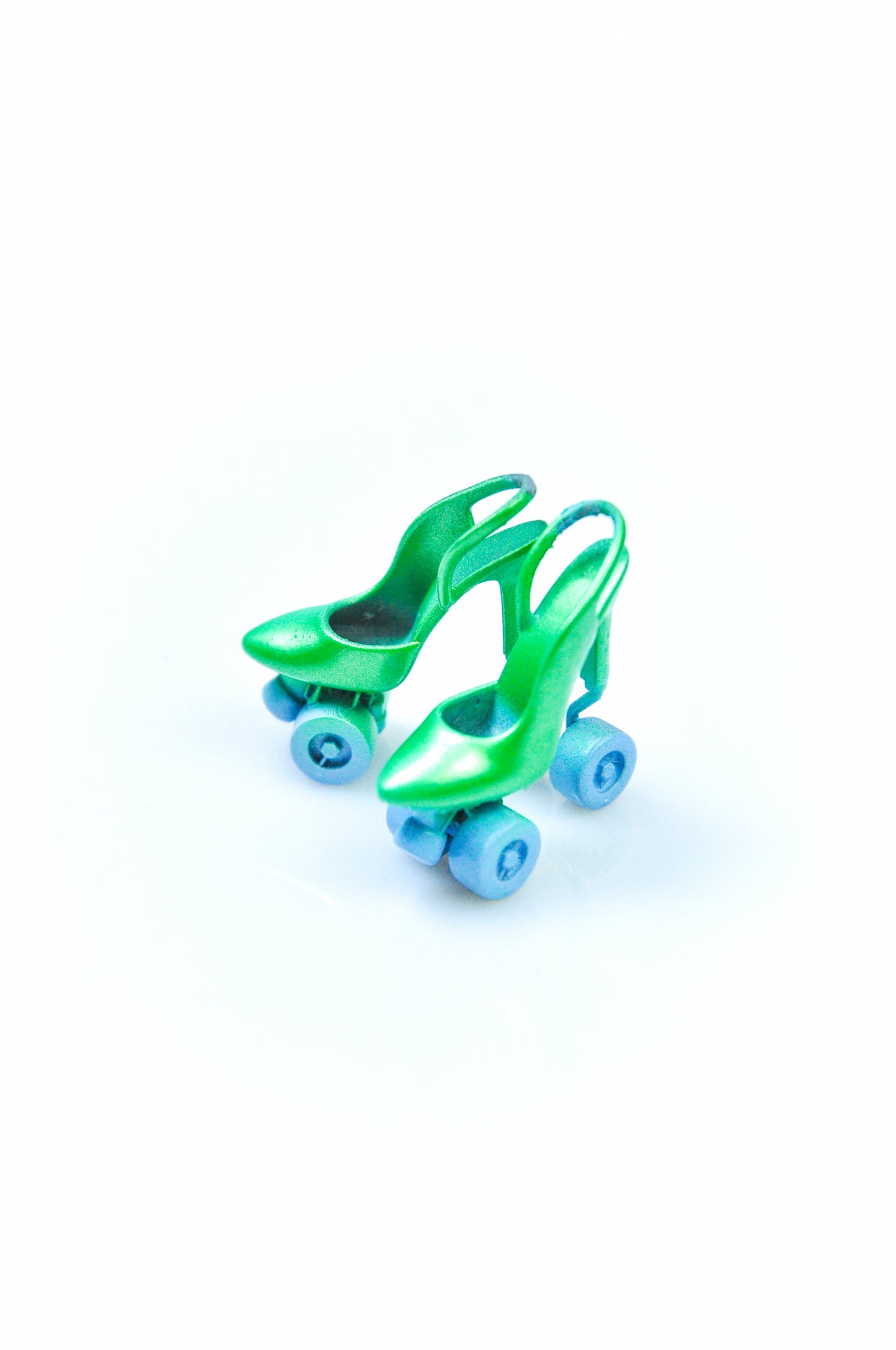 1/6 Doll shoes Fashion Royalty NU FACE Roller Skate Shoes for