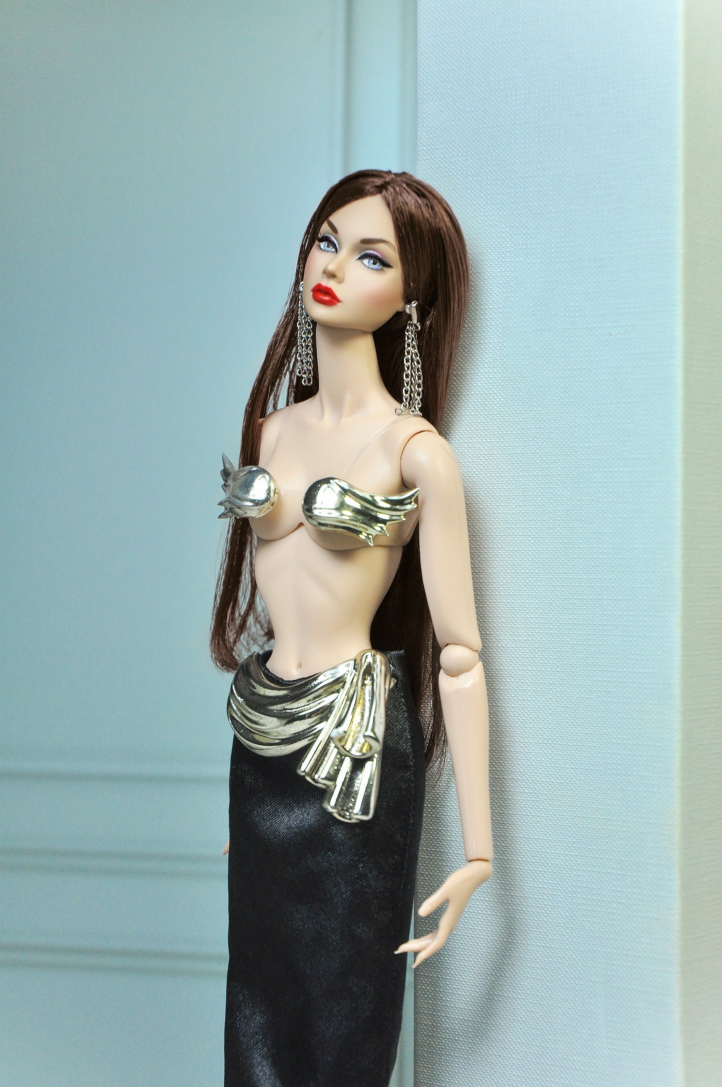 Y2K | 3D Printed Bra with Greek-inspired Belt and Black skirt for Fashion Royalty & NU Face doll