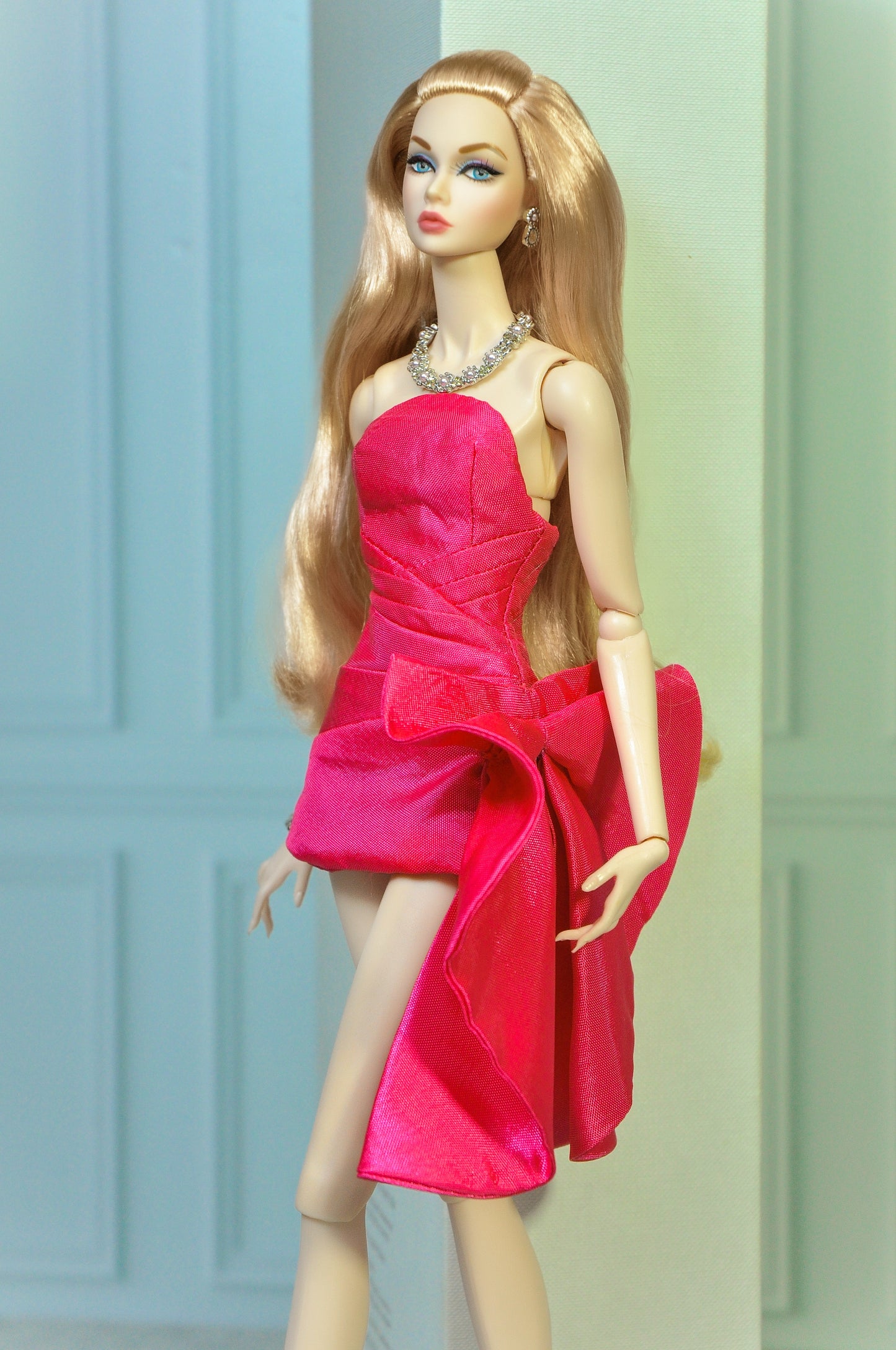 SUNSET LUSH | Strapless bodice with bow details dress for Fashion Royalty NU Faced