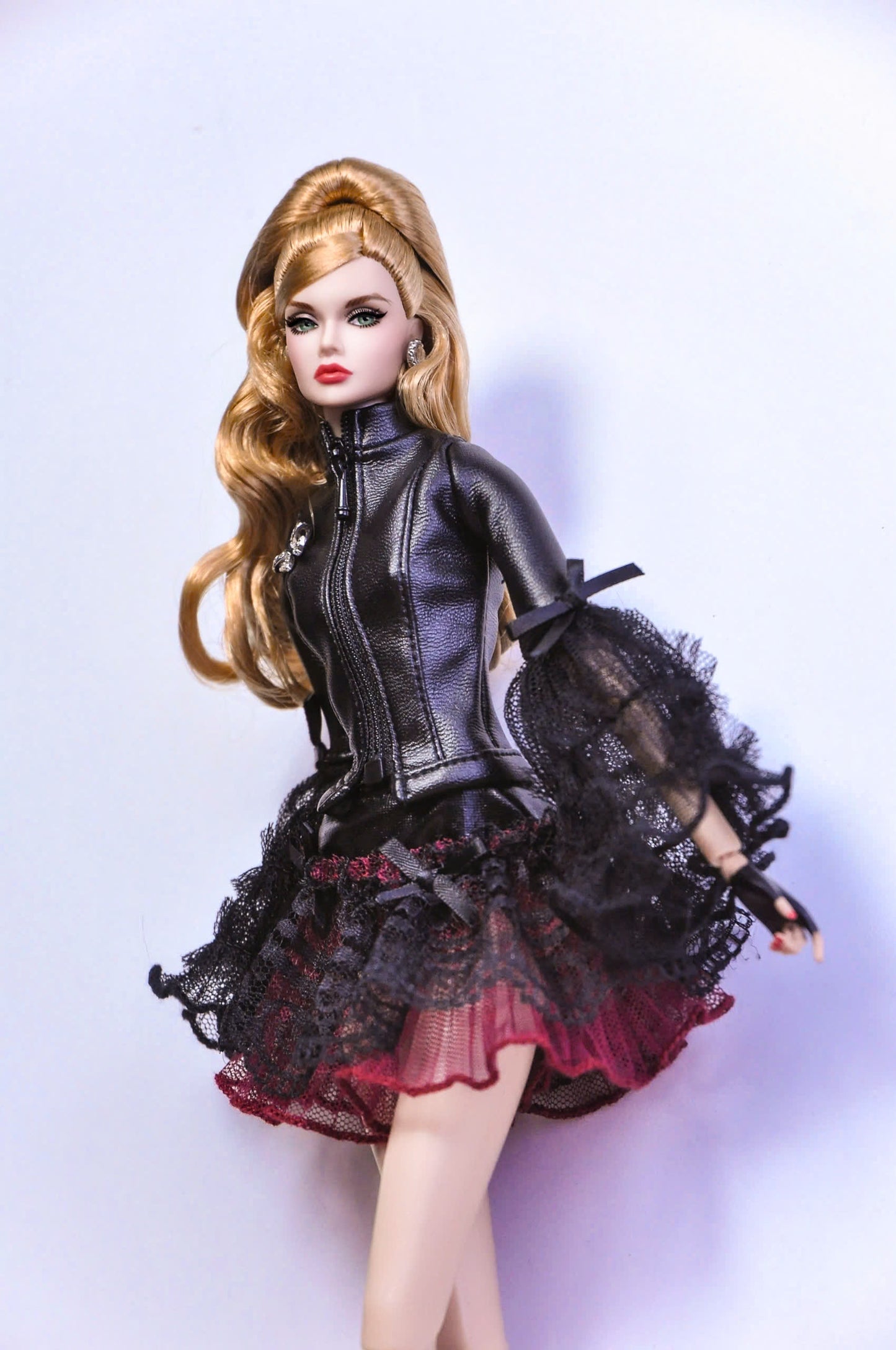 STYLE LAB | BASIC - VALENTINE | Look 3 - Pleather jacket, zipper closure with matching lace & tulle skirt for Fashion Royalty 6.0 & NU FACE doll