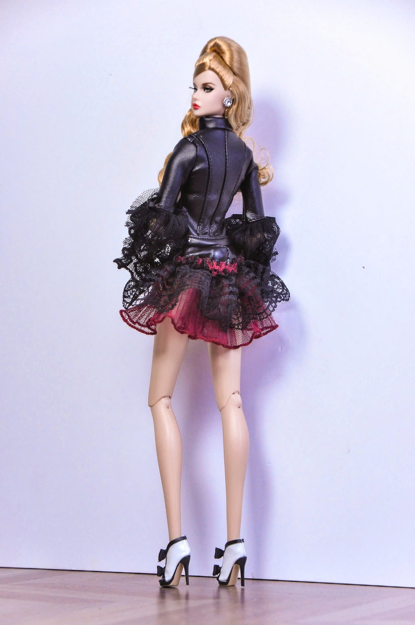 STYLE LAB | BASIC - VALENTINE | Look 3 - Pleather jacket, zipper closure with matching lace & tulle skirt for Fashion Royalty 6.0 & NU FACE doll