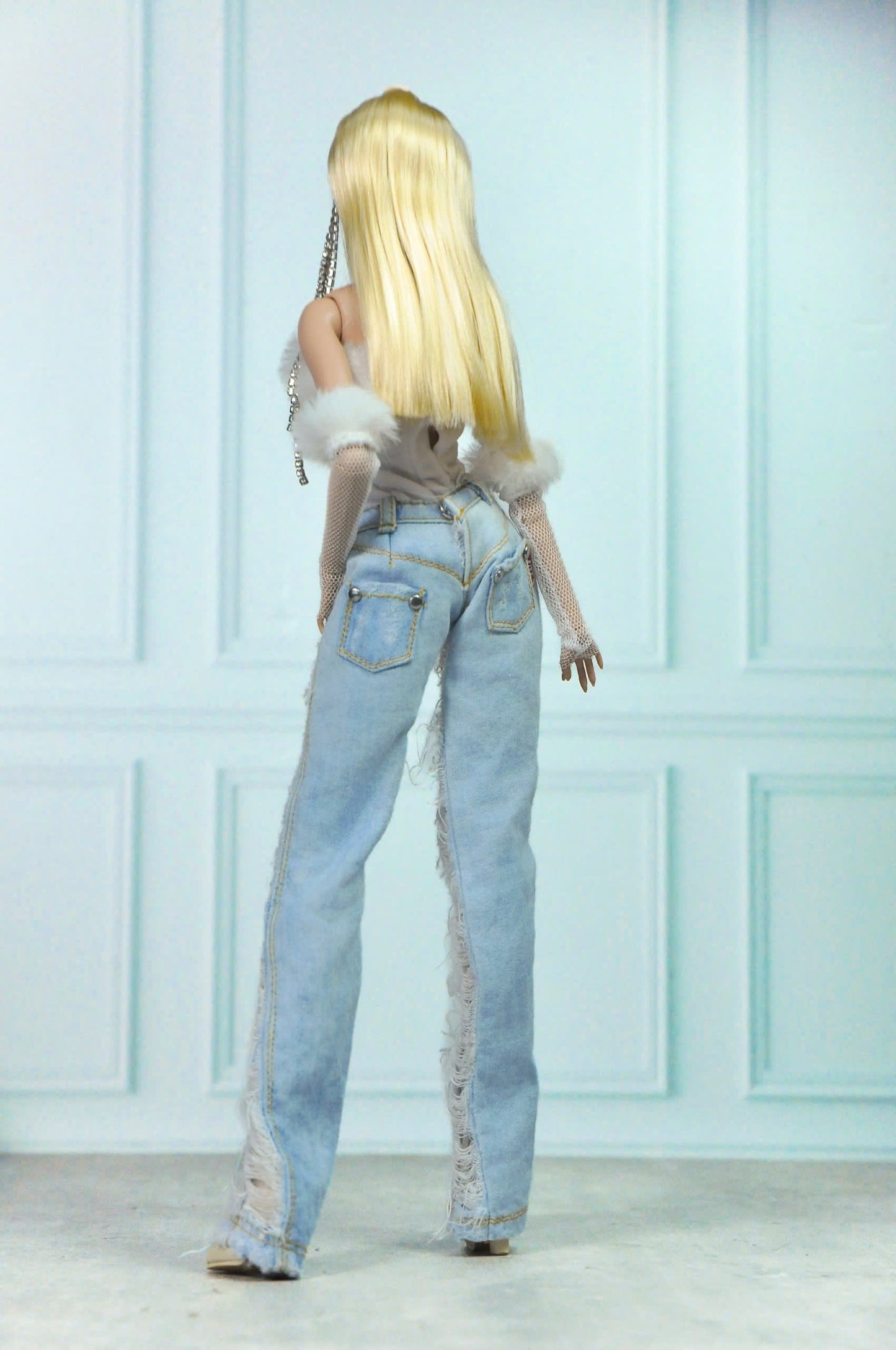 STYLE LAB | Fur trim bustier with fingerless gloves and distressed jeans for Fashion Royalty FR 6.0 & NU FACE doll